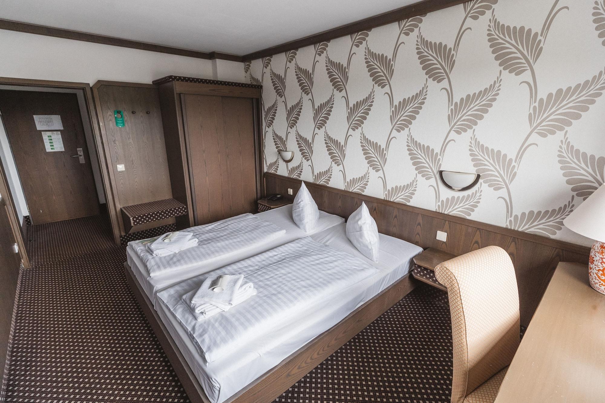 Terminal Hotel Koeln מראה חיצוני תמונה