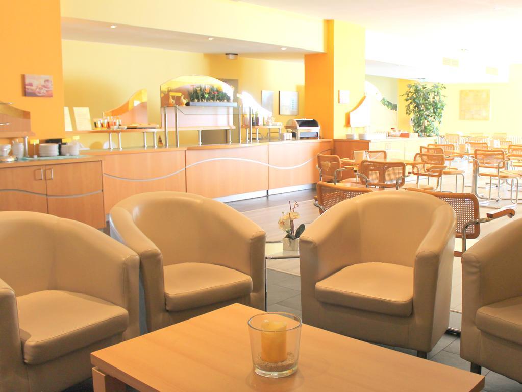 Terminal Hotel Koeln מראה חיצוני תמונה