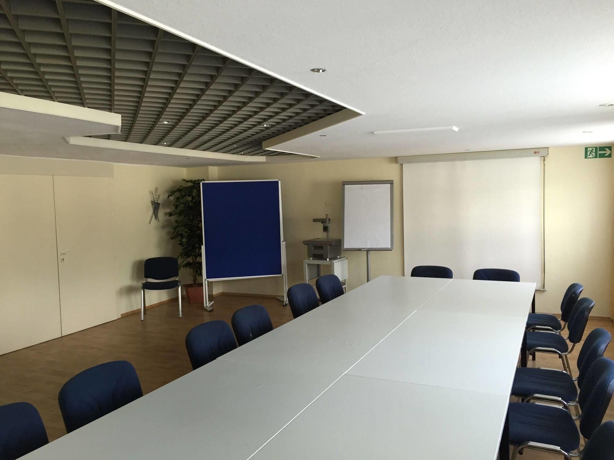 Terminal Hotel Koeln מראה חיצוני תמונה